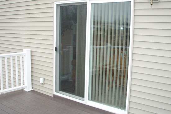 Huntington Beach-screen-door-repair
